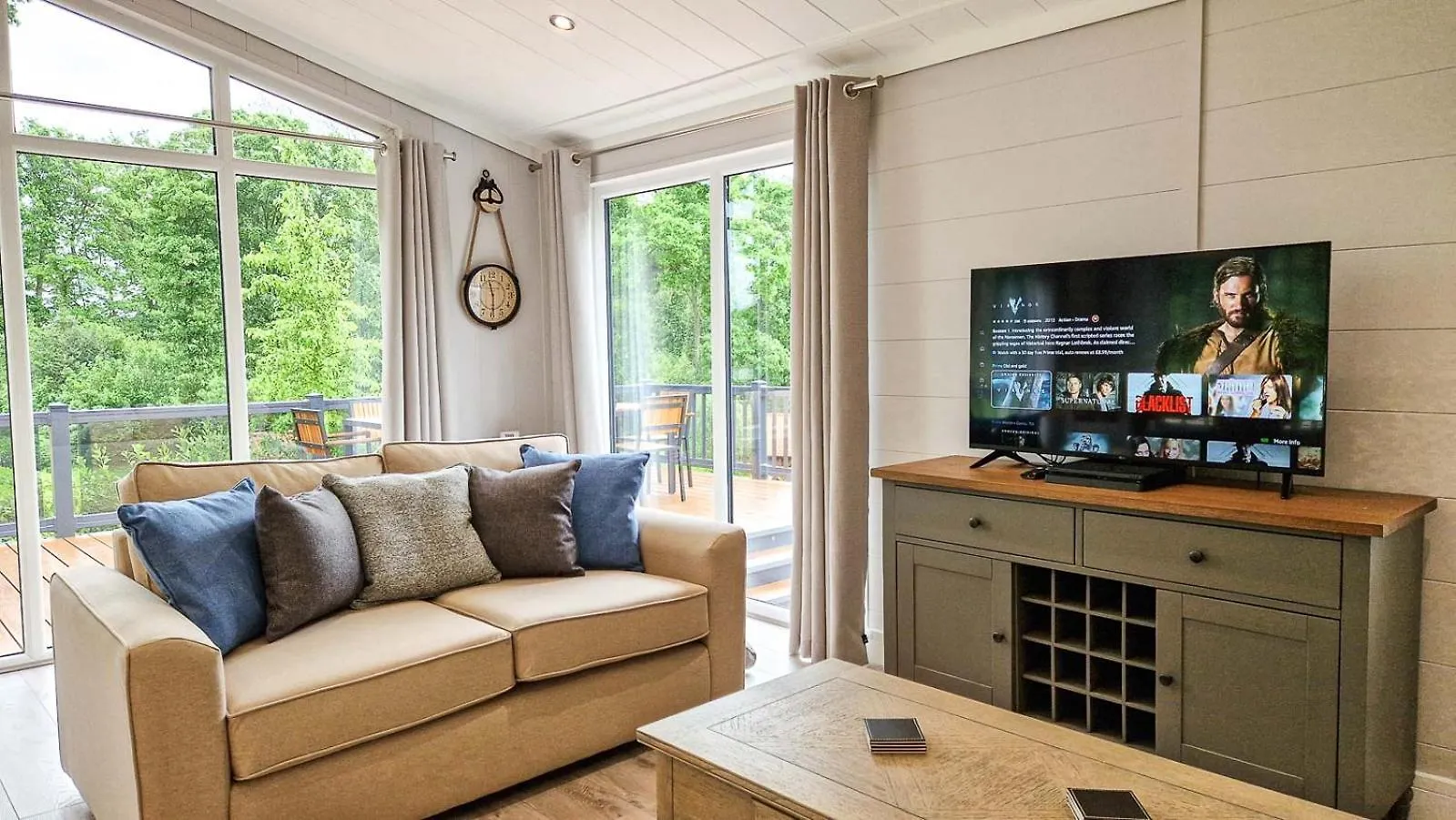 High Oaks Grange - Contemporary Lodges 피커링 샬레